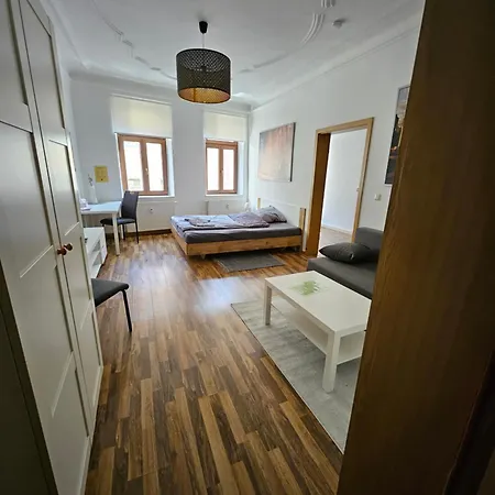 Ferienwohnung Apartment In Zittauer Stadtzentrum Innenstadt Innenring Top Lage - Wohnen Auf Zeit In Zittau - 1 Raum Wohnung Exterior photo