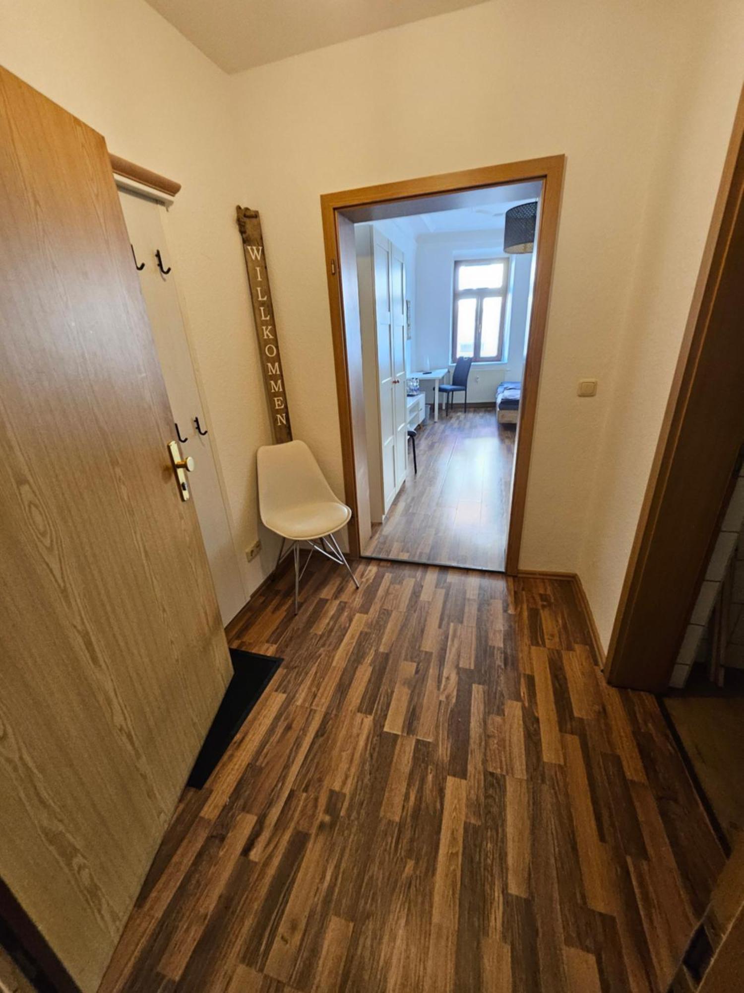 In Zittauer Stadtzentrum Innenstadt Innenring Lage - Wohnen Auf Zeit In - 1 Raum * Zittau