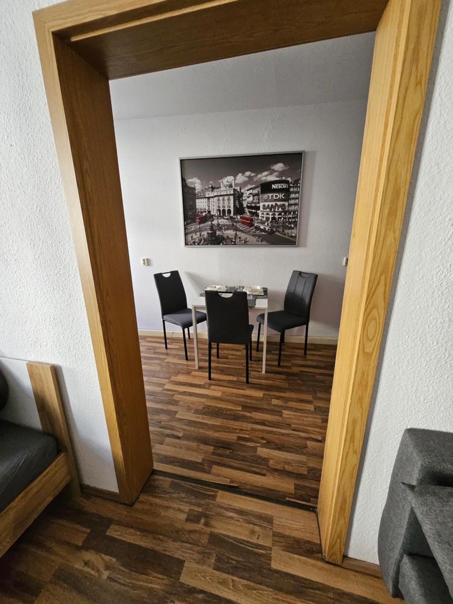 In Zittauer Stadtzentrum Innenstadt Innenring Lage - Wohnen Auf Zeit In - 1 Raum *