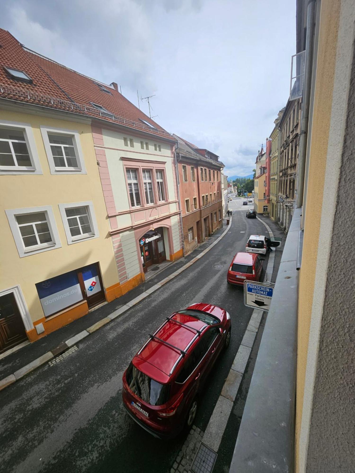In Zittauer Stadtzentrum Innenstadt Innenring Lage - Wohnen Auf Zeit In - 1 Raum Apartment *