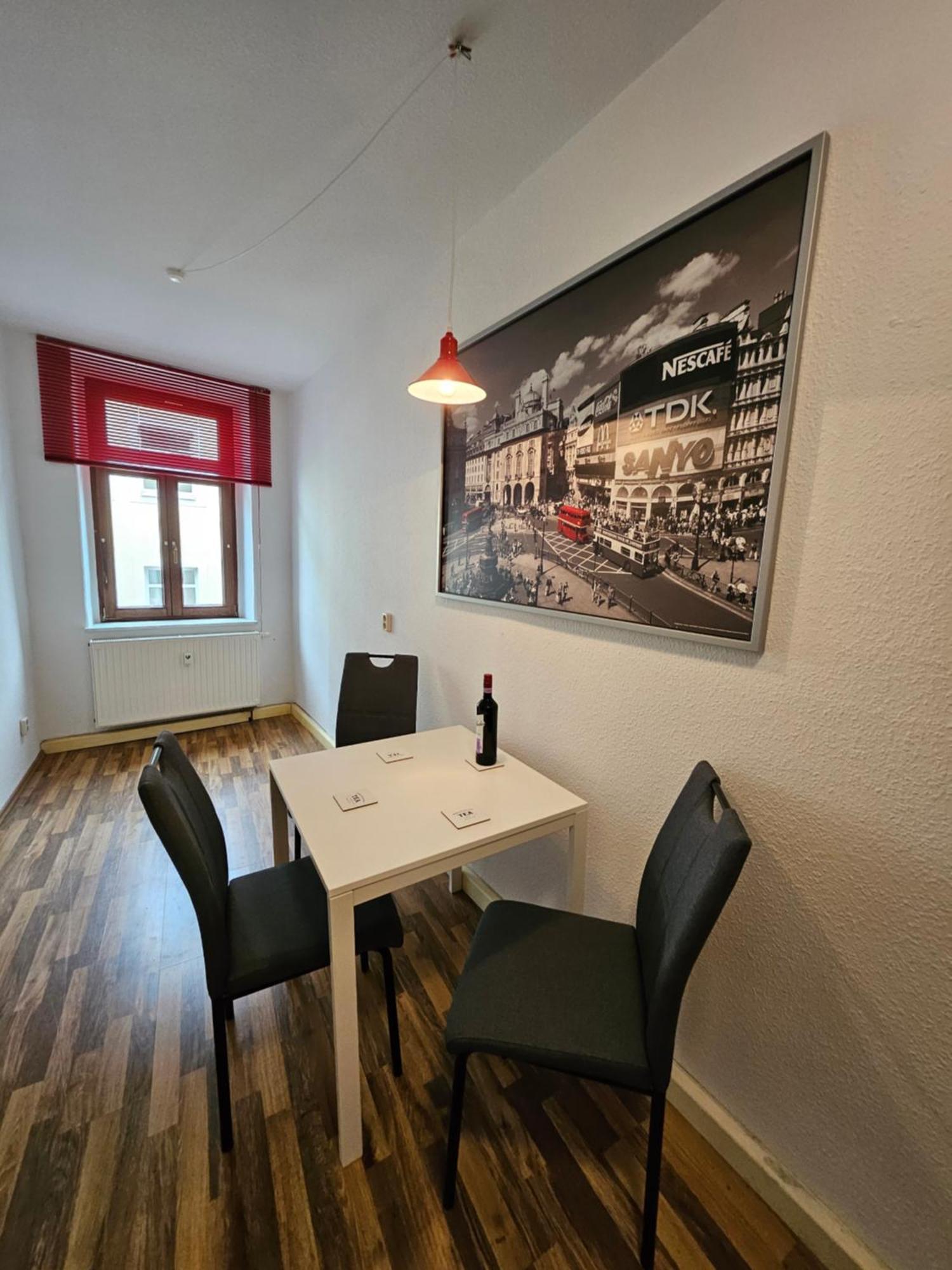 Apartment In Zittauer Stadtzentrum Innenstadt Innenring Lage - Wohnen Auf Zeit In - 1 Raum *
